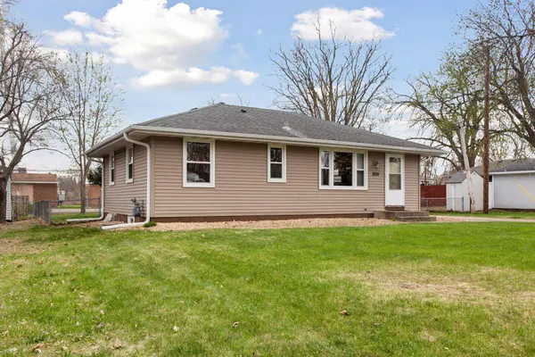 8215 Grange BLVD, Cottage Grove, MN 55016