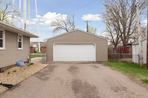 8215 Grange BLVD, Cottage Grove, MN 55016
