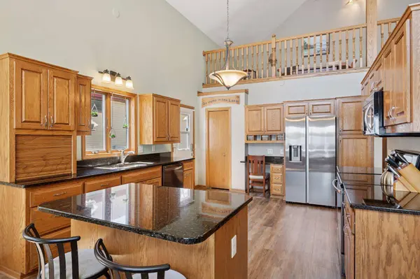 28815 Park PL, Chisago City, MN 55013