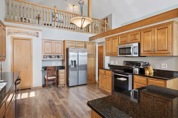 28815 Park PL, Chisago City, MN 55013