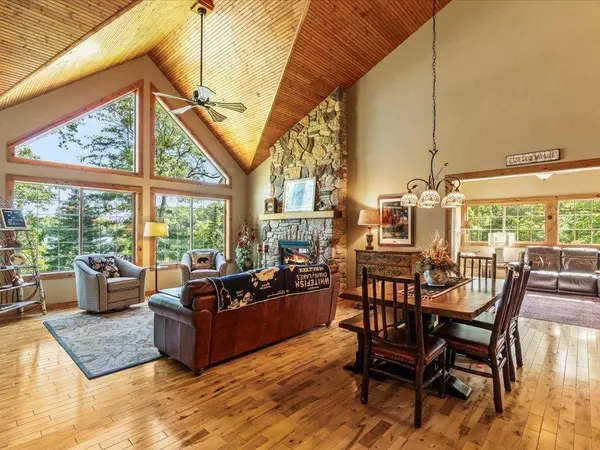 13598 Ox Cove TRL, Crosslake, MN 56442