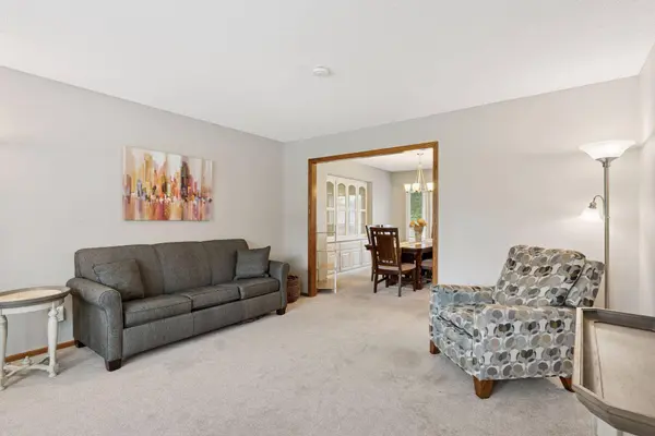 6363 Juneau LN N, Maple Grove, MN 55311