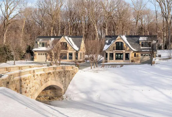 2770 Gale RD, Wayzata, MN 55391