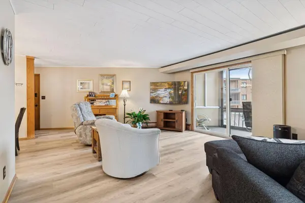 5430 Three Points Blvd #123, Mound, MN 55364