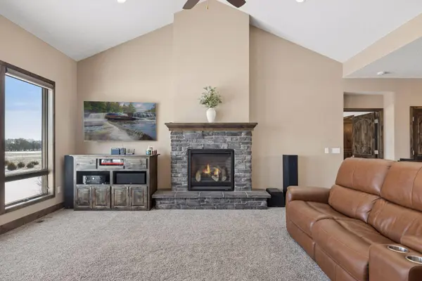 12822 96th ST NE, Otsego, MN 55330