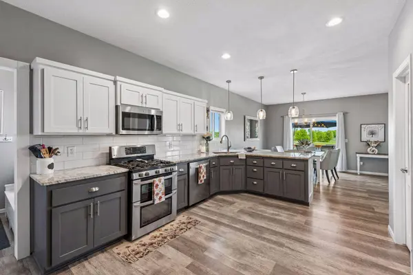 11466 75th ST NE, Albertville, MN 55301