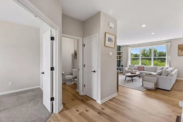 8143 Haywood DR, Lino Lakes, MN 55014