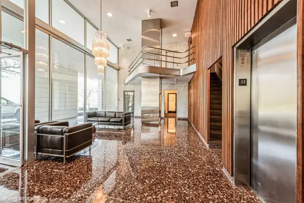 1555 N Dearborn Parkway #20D, Chicago, IL 60610