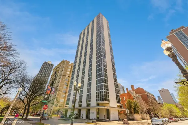 1555 N Dearborn Parkway #20D, Chicago, IL 60610