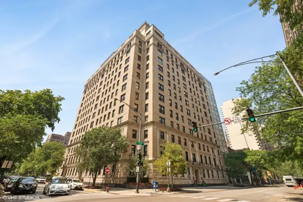 3100 N Sheridan Road #11D, Chicago, IL 60657