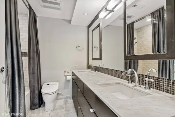 1904 N Mohawk Street #2, Chicago, IL 60614