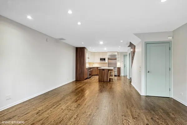 1904 N Mohawk Street #2, Chicago, IL 60614