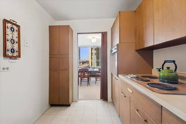 3550 N Lake Shore DR #624, Chicago, IL 60657