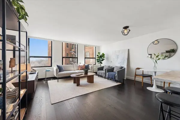 2626 N Lakeview Avenue #607, Chicago, IL 60614