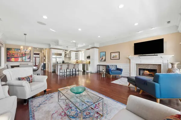 1359 N Mohawk ST #4, Chicago, IL 60610