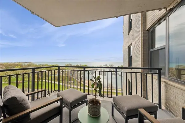 3440 N Lake Shore DR #14B, Chicago, IL 60657