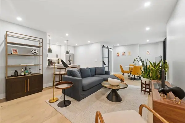 3440 N Lake Shore Drive #14B, Chicago, IL 60657