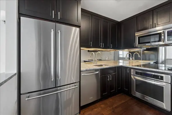 1550 N LAKE SHORE Drive #30D, Chicago, IL 60610