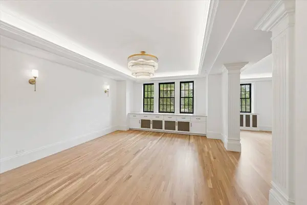 399 W Fullerton Pkwy #3W, Chicago, IL 60614