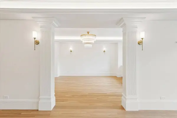 399 W Fullerton Pkwy #3W, Chicago, IL 60614