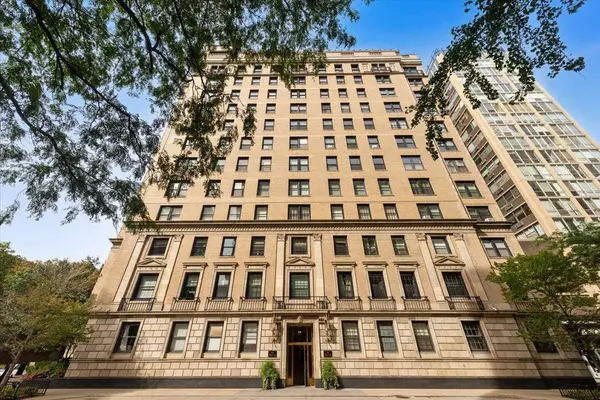 3100 N SHERIDAN RD #10E