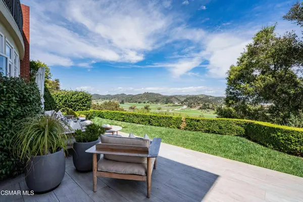 2366 Heatherbank Court, Lake Sherwood, CA 91361