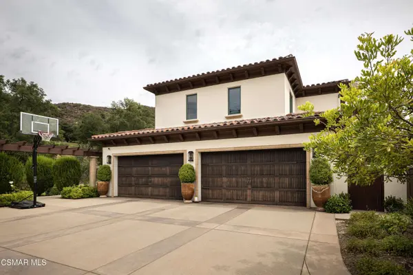 61 Williamsburg Way, Thousand Oaks, CA 91361