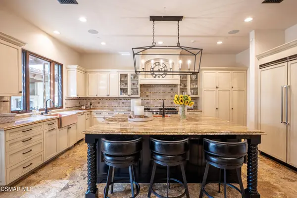 61 Williamsburg Way, Thousand Oaks, CA 91361