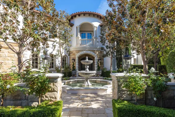 2705 Elderoak Road, Thousand Oaks, CA 91361
