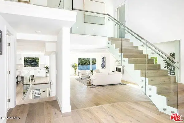 290 Lake Sherwood Drive, Lake Sherwood, CA 91361