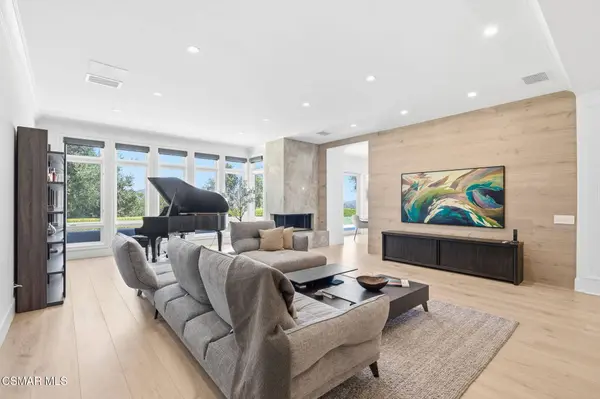 2342 Heatherbank Court, Thousand Oaks, CA 91361