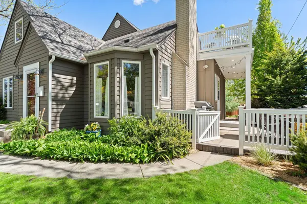 5515 Queen AVE S, Minneapolis, MN 55410