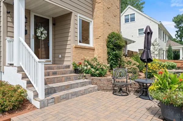 4102 Grimes AVE S, Edina, MN 55416