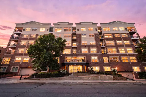 301 Oak Grove ST #308, Minneapolis, MN 55403
