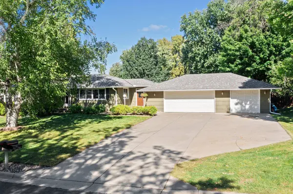 2508 W 140th ST, Burnsville, MN 55337