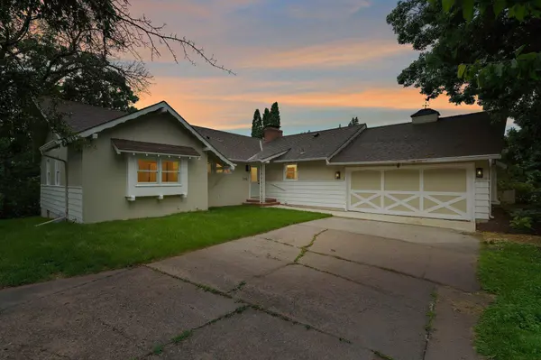 715 Forest Dale RD, New Brighton, MN 55112