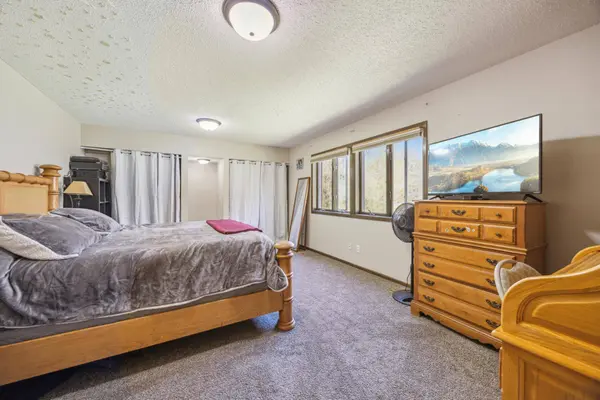 7562 Sunset AVE, Lino Lakes, MN 55014