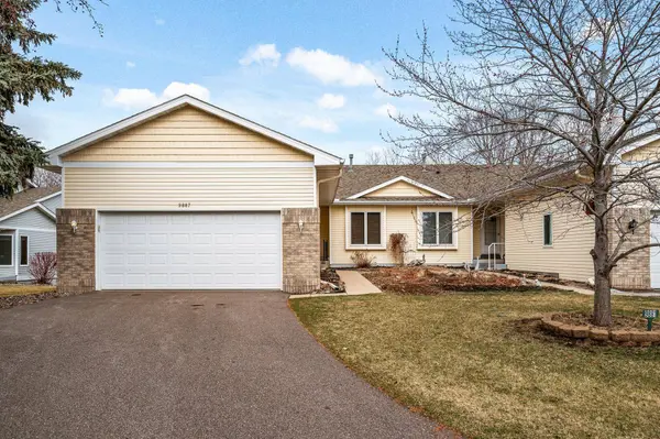 9887 Redwood ST NW, Coon Rapids, MN 55433