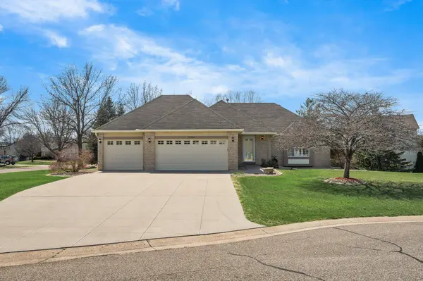 18740 39th AVE N, Plymouth, MN 55446