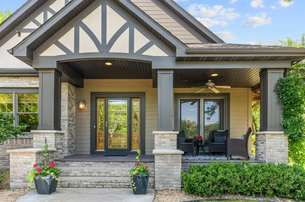 11334 Parkside TRL, Osseo, MN 55369