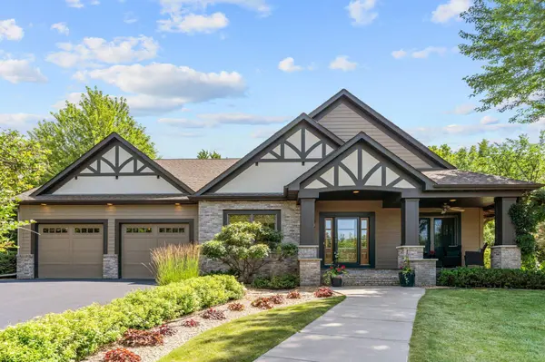11334 Parkside TRL, Osseo, MN 55369