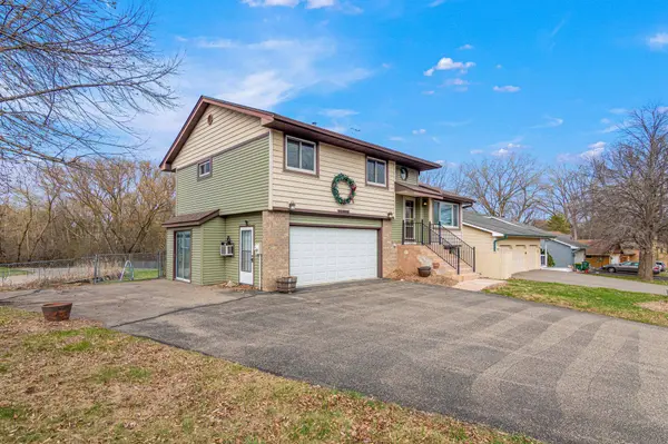 13228 Court PL, Burnsville, MN 55337