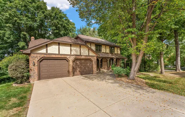 11820 27th AVE N, Plymouth, MN 55441