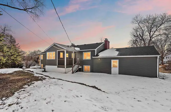 3511 Maplewood DR, Minneapolis, MN 55418
