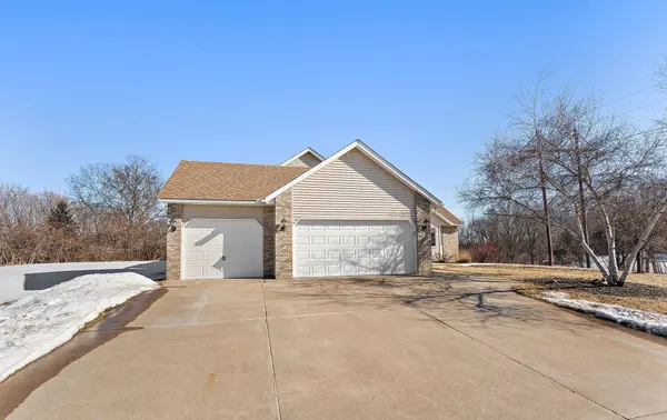 14520 Edgewood RD, Rogers, MN 55374