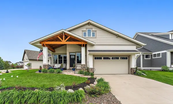11314 Sunflower LN N, Lake Elmo, MN 55042