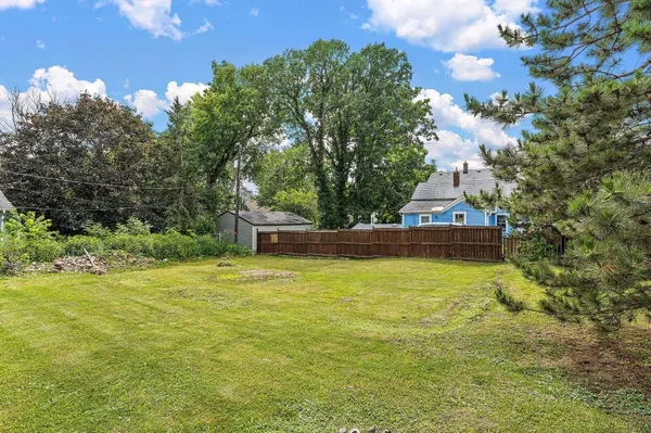 982 Case AVE, Saint Paul, MN 55106