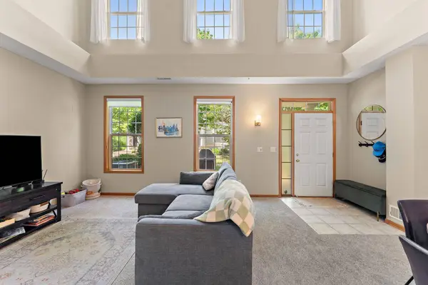 1610 Woodlynn AVE #3, Saint Paul, MN 55109