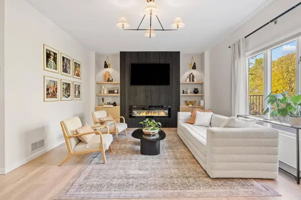 23000 Heather Ridge RD, Rogers, MN 55374