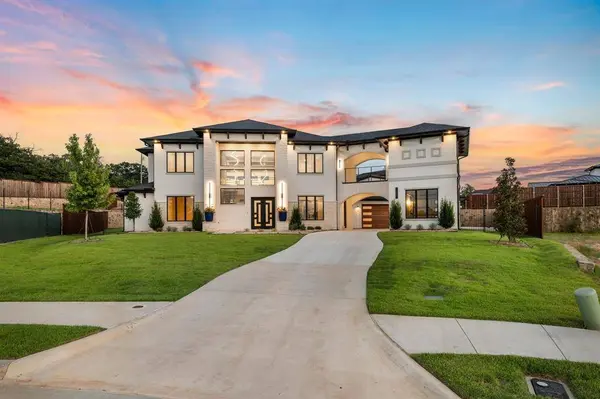 1732 Oakbrook Drive, Keller, TX 76262